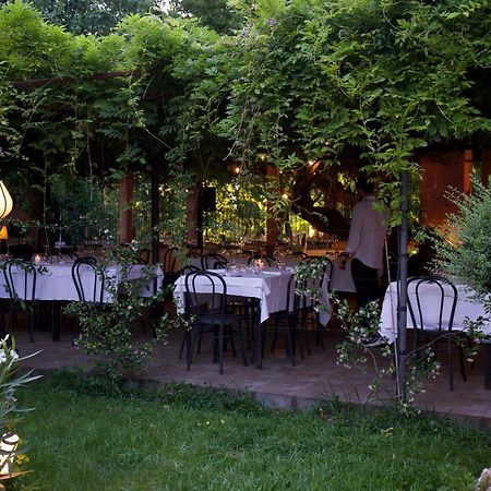 Amare Ristorante Locanda Certosa di Pavia Ngoại thất bức ảnh