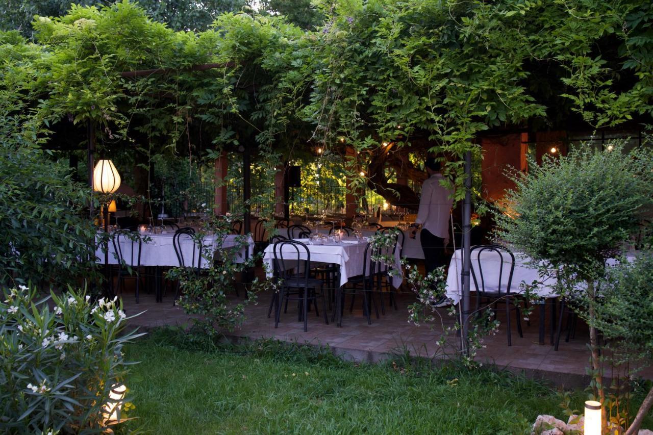 Amare Ristorante Locanda Certosa di Pavia Ngoại thất bức ảnh