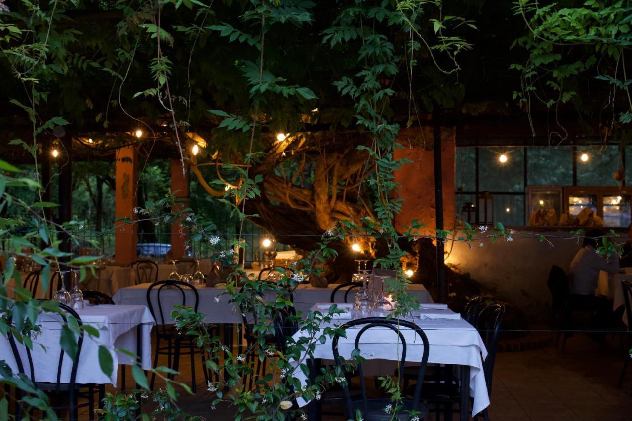 Amare Ristorante Locanda Certosa di Pavia Ngoại thất bức ảnh